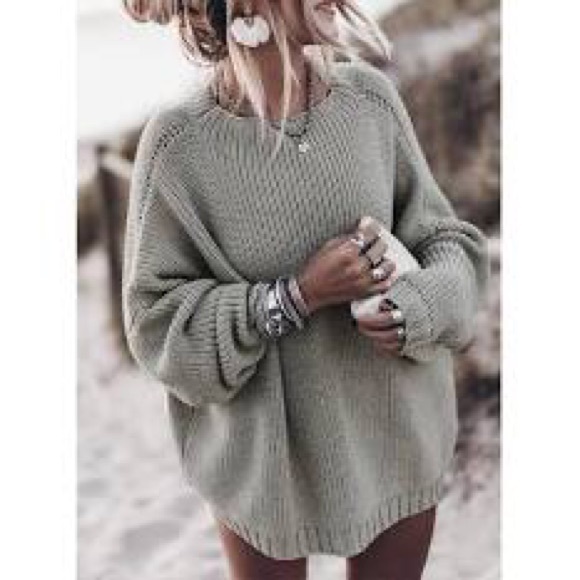 JustFab Sweaters - NWT JUSTFAB GREY KNIT SWEATER